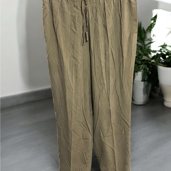 Relaxed Silk Tan Straight Leg Pants with Elastic Waistband - Picture 1 of 3